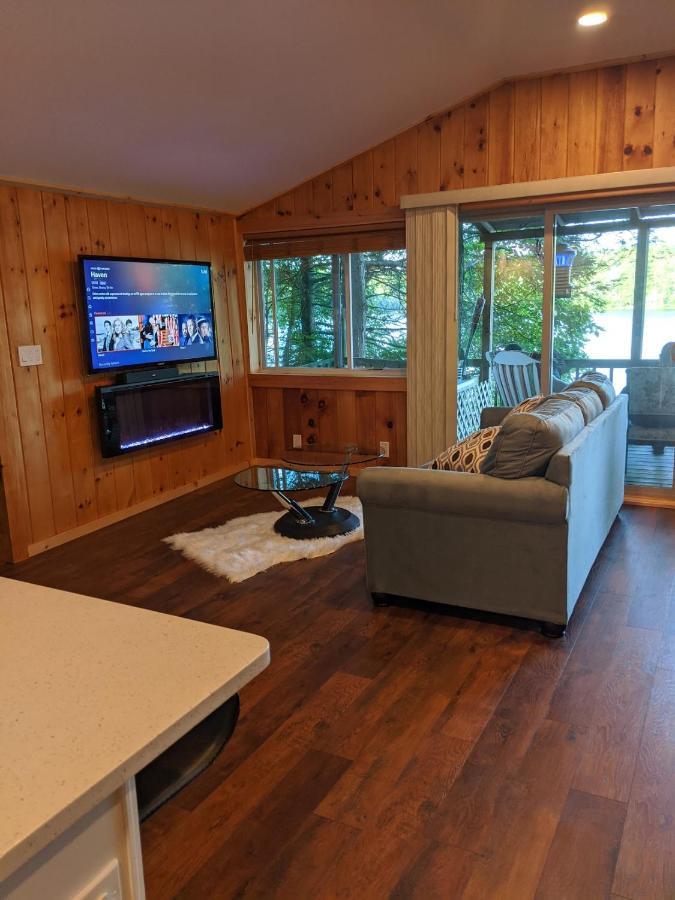Villa Panoramic Water Views , Cozy House In Henniker ,Nh Exterior foto